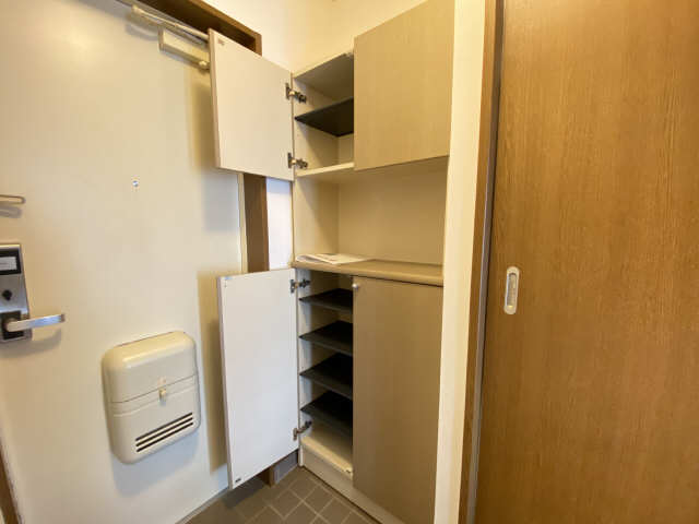 シューズBOX