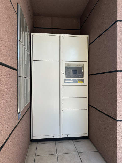 宅配ボックス