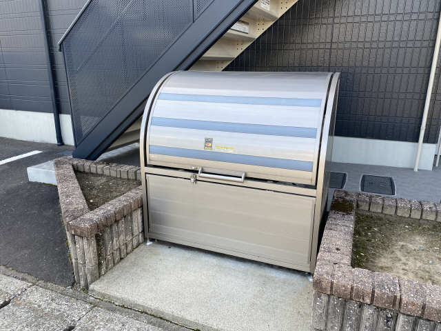 ごみ置き場