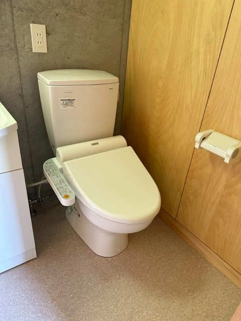 WC