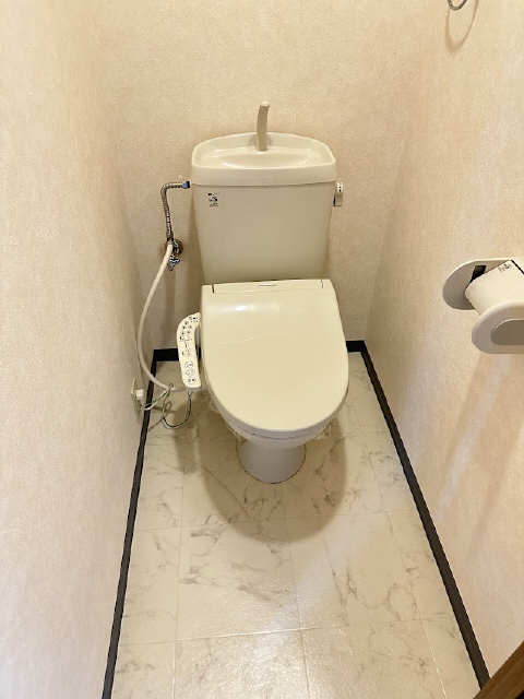 ＬＥＧＥＮＤ 3階 WC