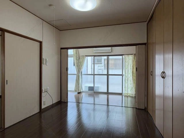 洋室