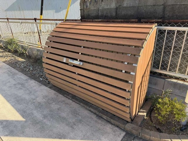 ゴミ置き場