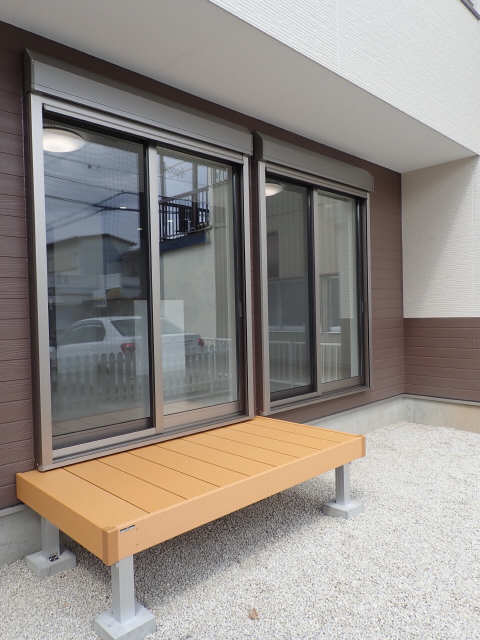 ウッドデッキ