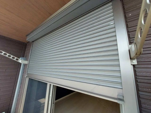 シャッター雨戸