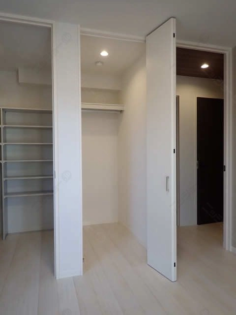 ウォークインクローゼット