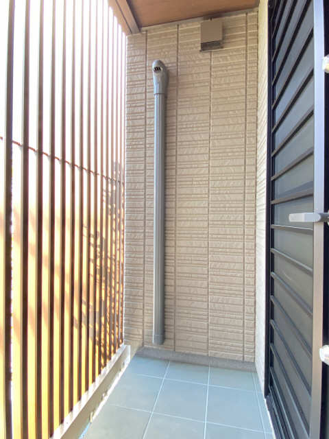 西側バルコニー