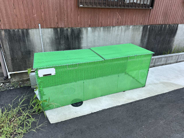 ゴミ置き場