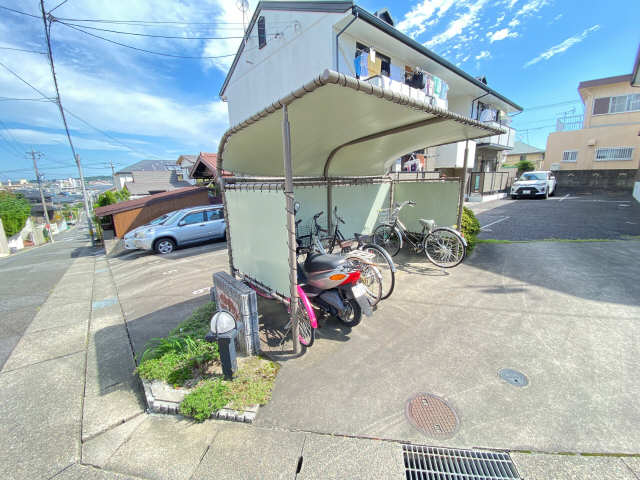 駐輪�場
