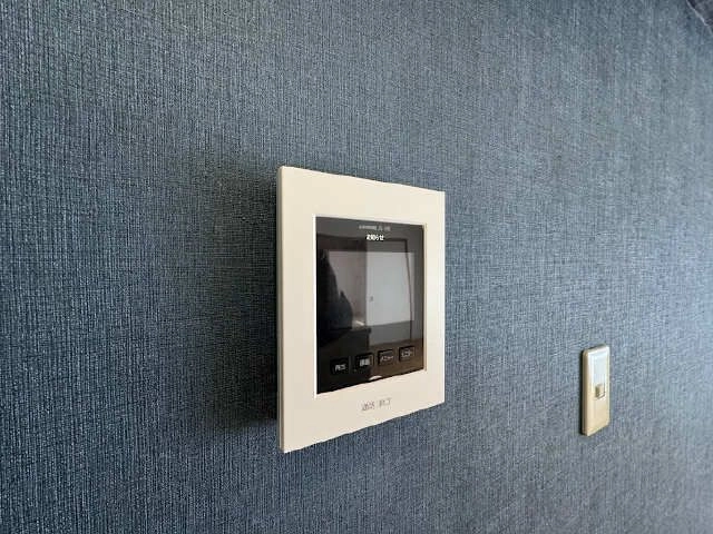 モニター付きインターホン