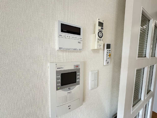 モニター付きインターホン