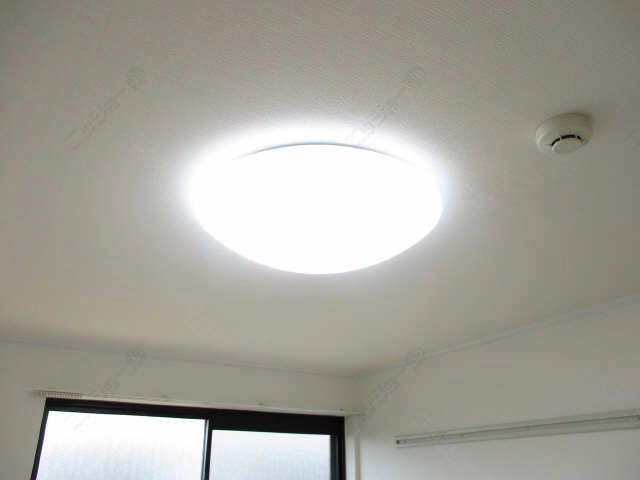 設備（照明器具）