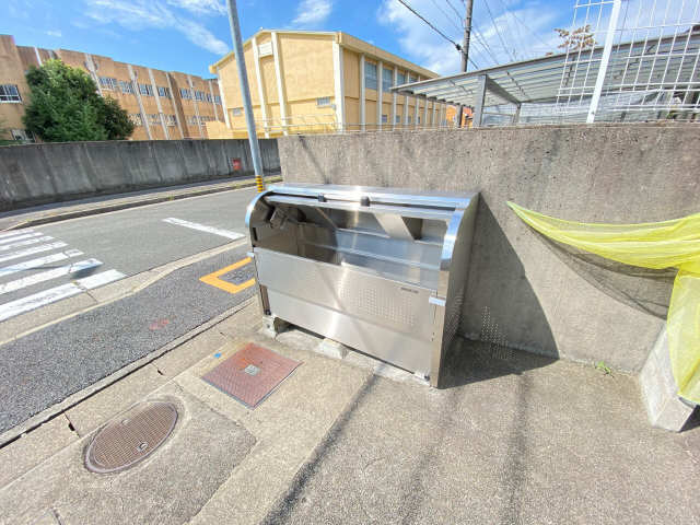 ゴミ置場