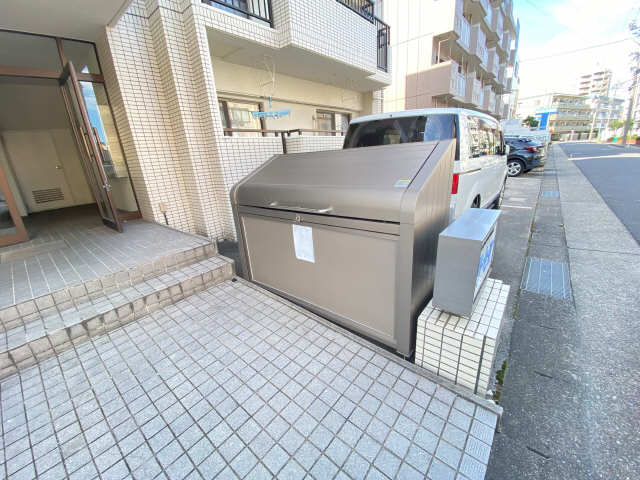 ゴミ置場