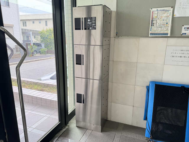 宅配ボックス