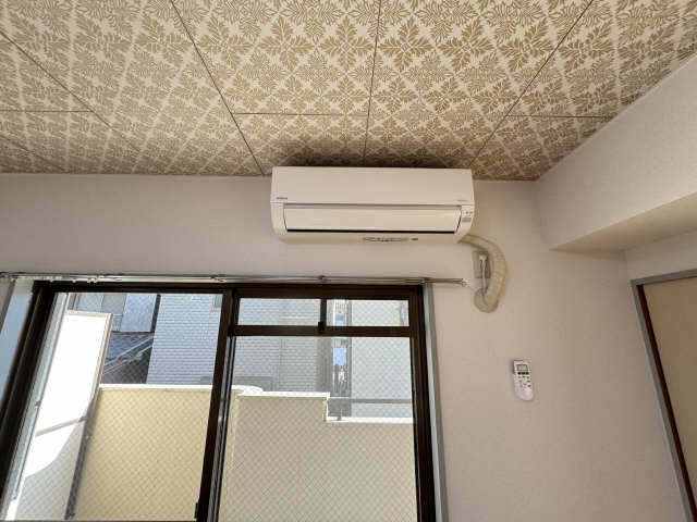 エアコン
