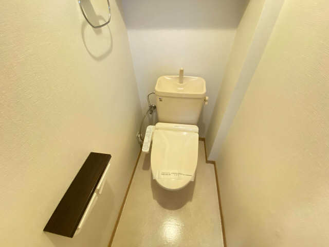 メルベーユ高針 1階 WC