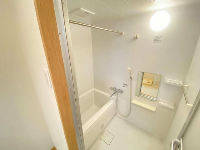 メルベーユ高針 1階 浴室