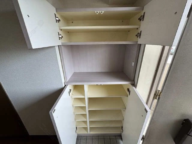 シューズBOX