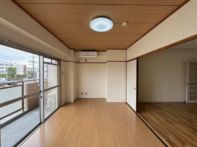 洋室