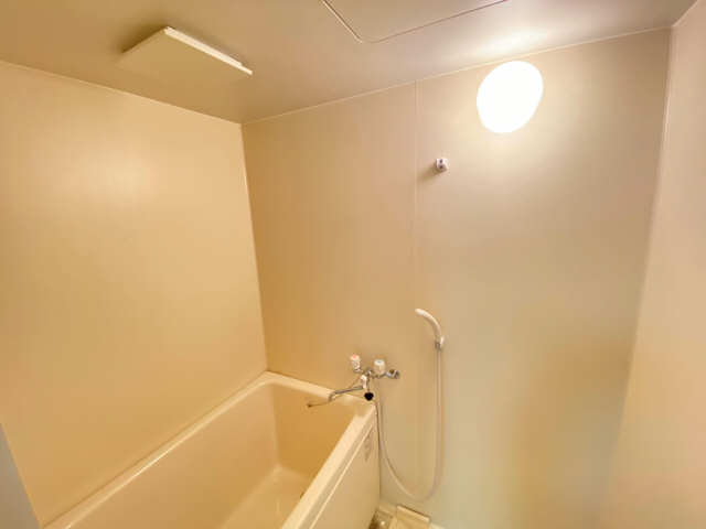 アビタシオン本郷 1階 浴室