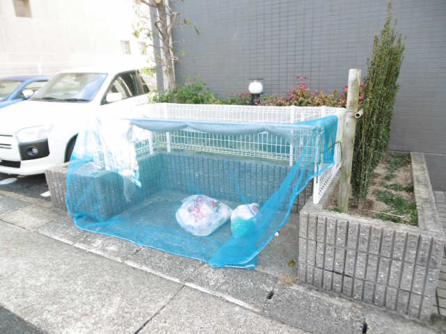 ゴミ置場