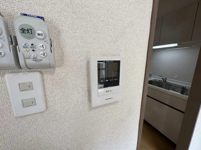 モニター付きインターホン