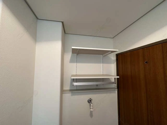 ランドリー可動棚