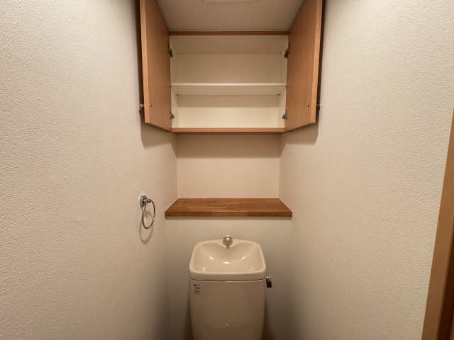WC（収納棚）