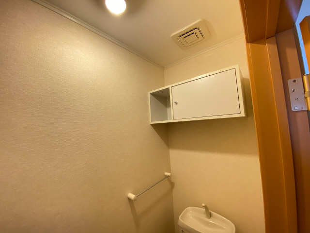 プライジア新宿 2階 WC