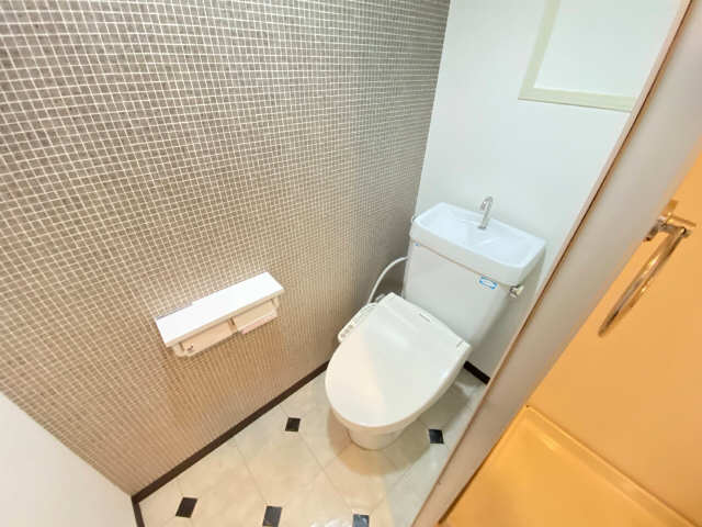 ヒイロ本郷 2階 WC