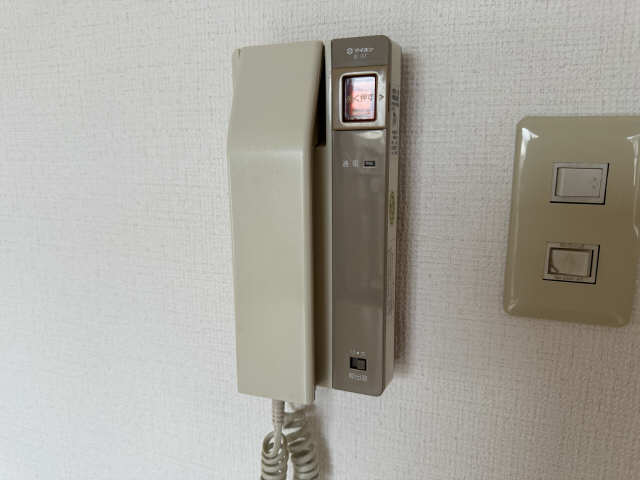 インターホン