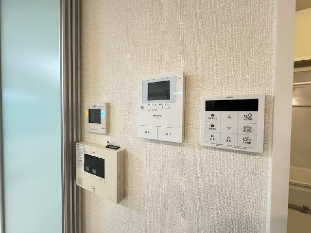 モニター付きインターホン