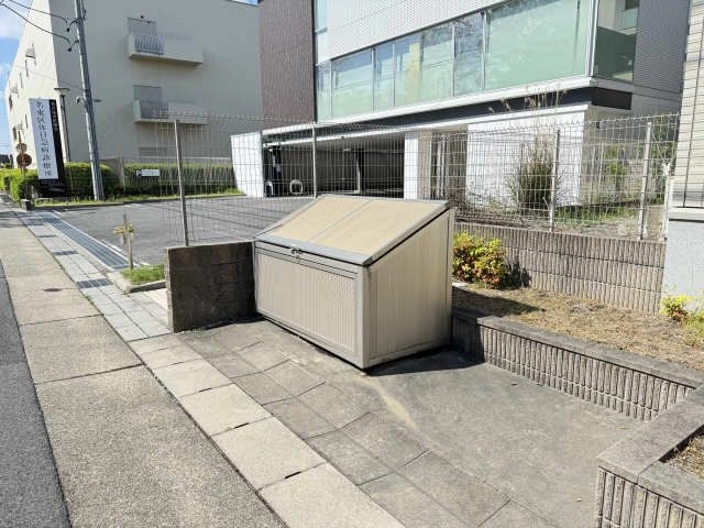 ゴミ置き場