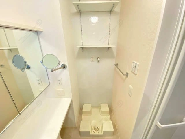 洗 濯機置場