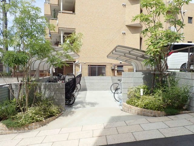 駐輪場