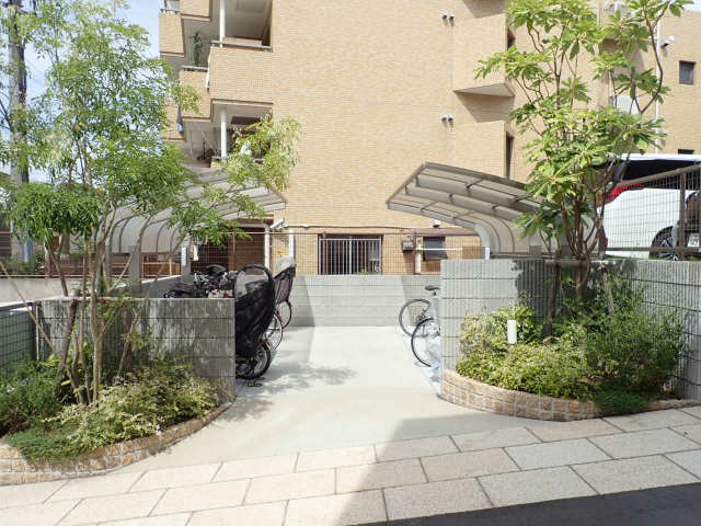 駐輪場