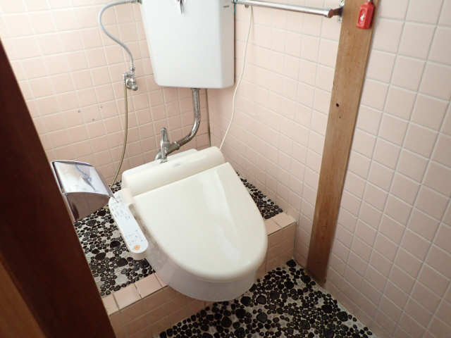 野間町借家  WC