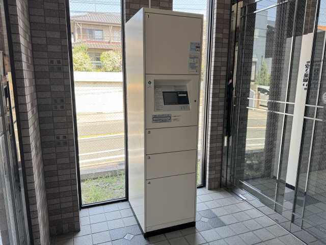 宅配ボックス
