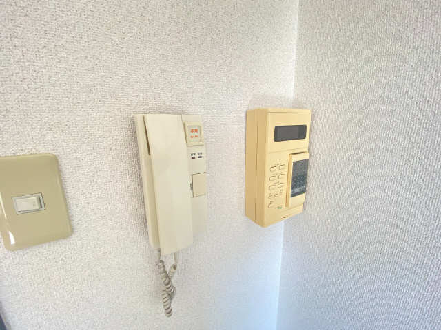 インターホン