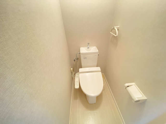 メゾン真永 3階 WC