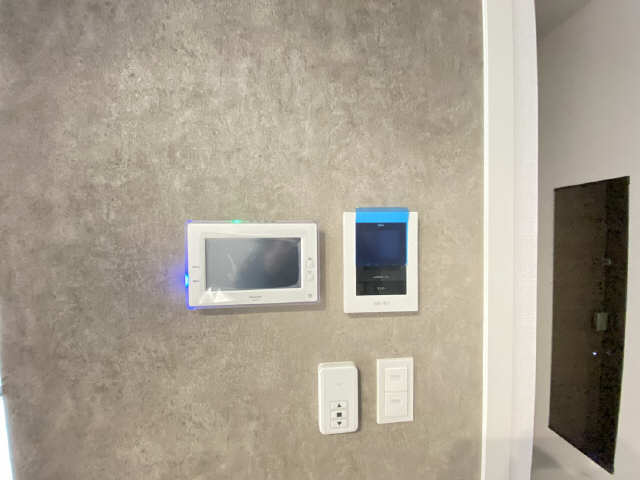 モニター付きインターホン