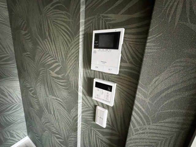 モニター付きインターホン