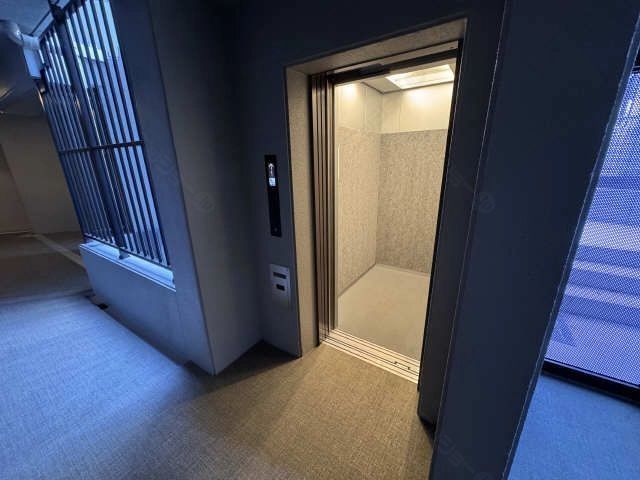 エレベーター