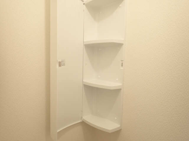トイレ収納
