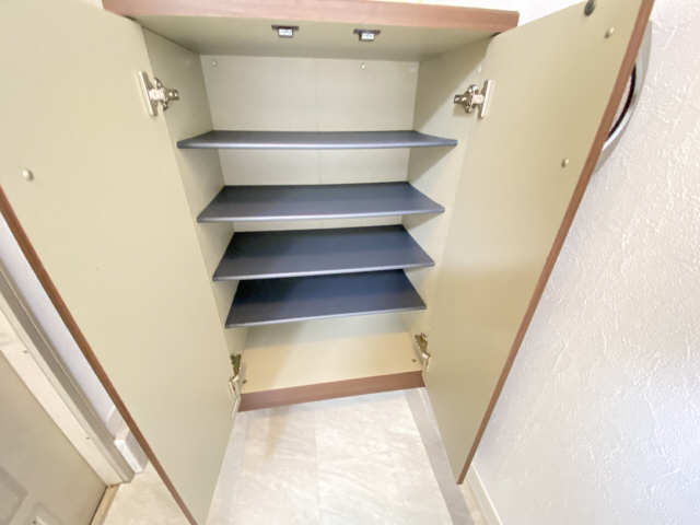 シューズBOX