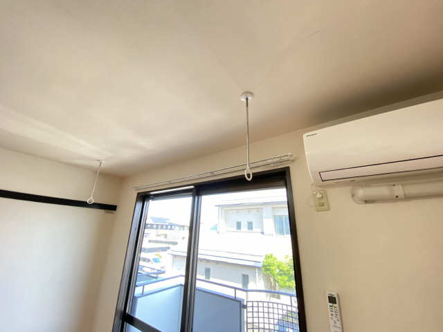 室内物干し棒