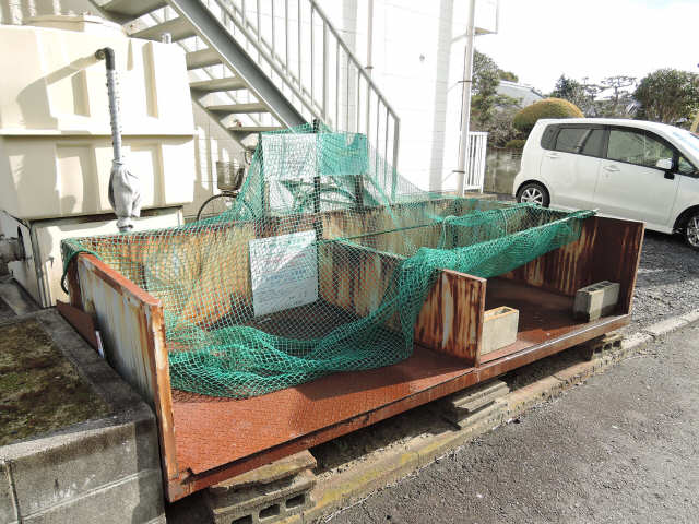 ごみ置き場