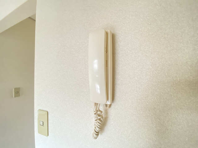 インターホン