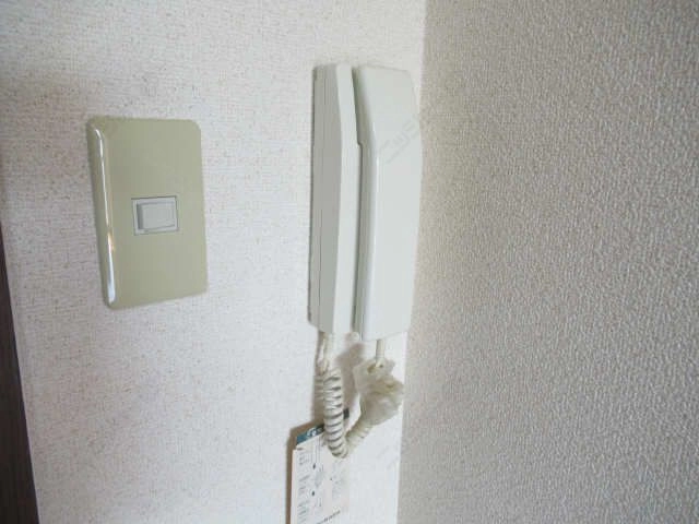 インターホン
